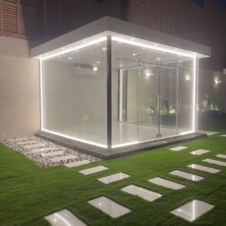 مجالس خارجية زجاجية فاخرة حي النرجس بالرياض 
